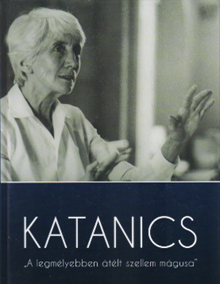 https://www.parlando.hu/2025/2025-2/Kata2.png